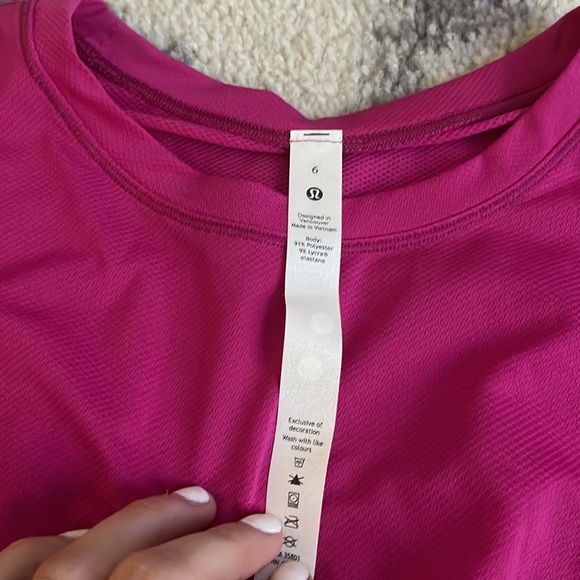 New with tags lulu top - Picture 4 of 4